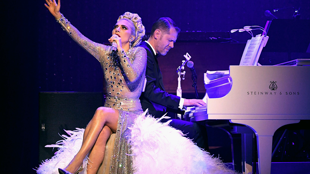 Lady Gaga Piano
